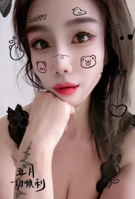 小殿下生活照(2)