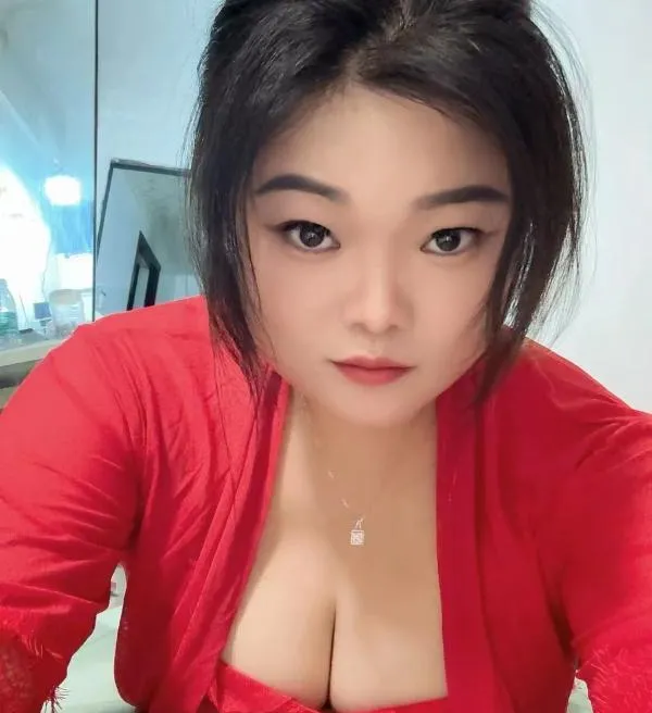 小姨姐姐生活照(1)