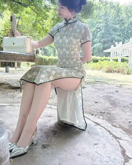 娜宝
