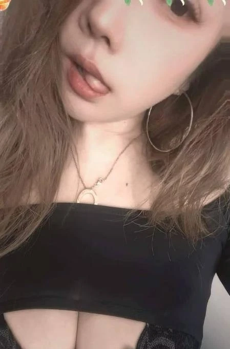 小妞生活照(1)