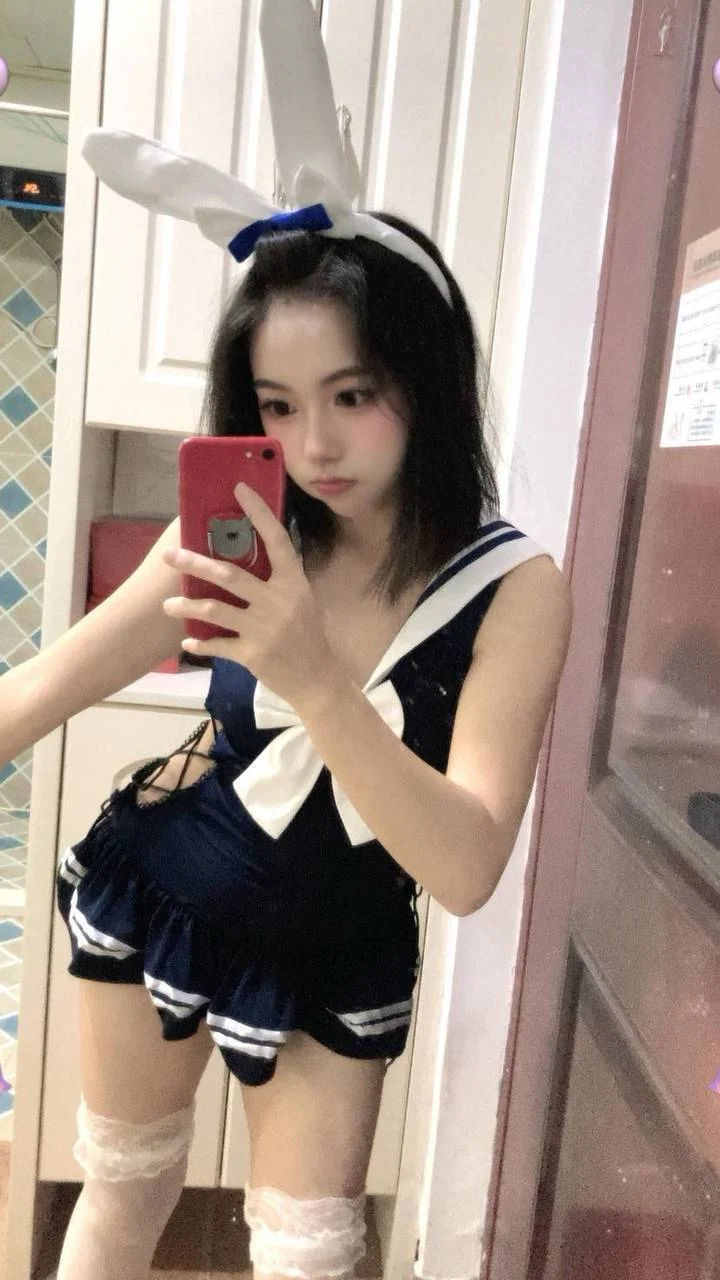 甜甜生活照(2)