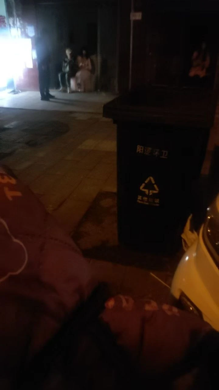 阳逻扫街生活照(3)