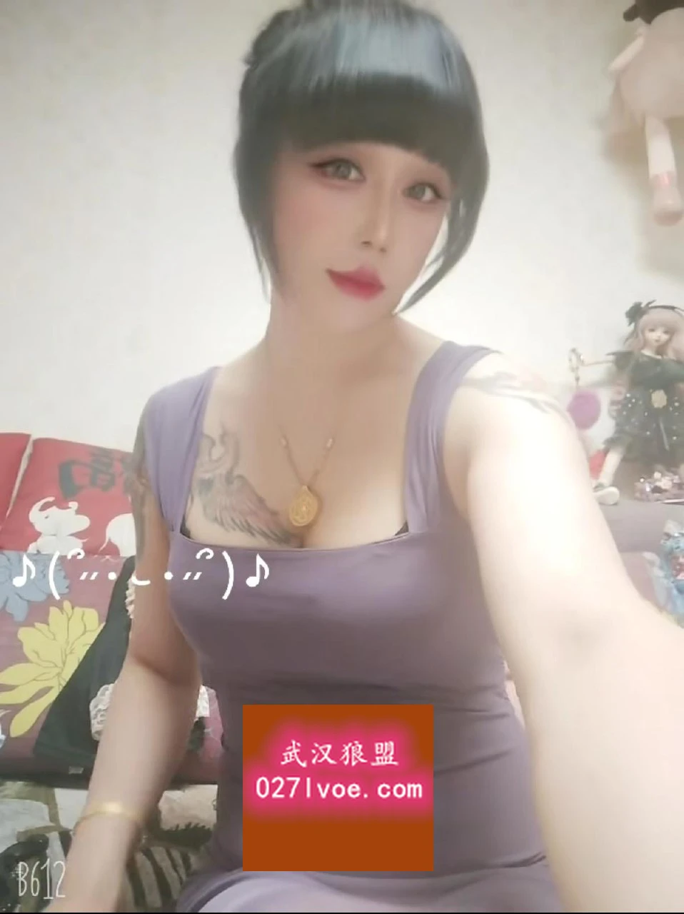 奶大会夹姿势多生活照(1)