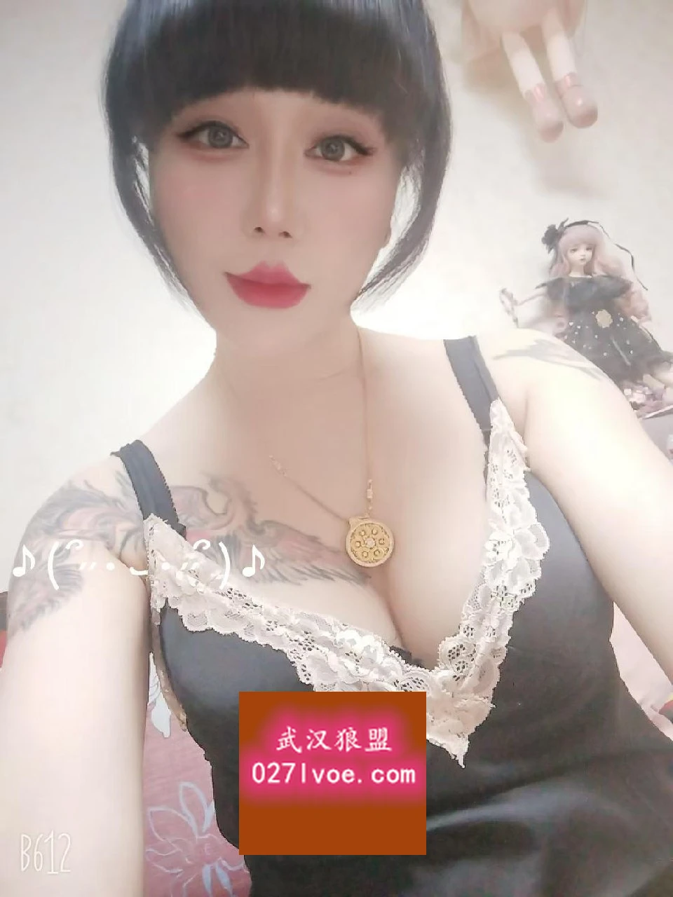 奶大会夹姿势多生活照(2)