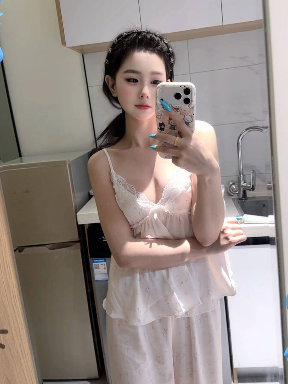 羽儿生活照(1)