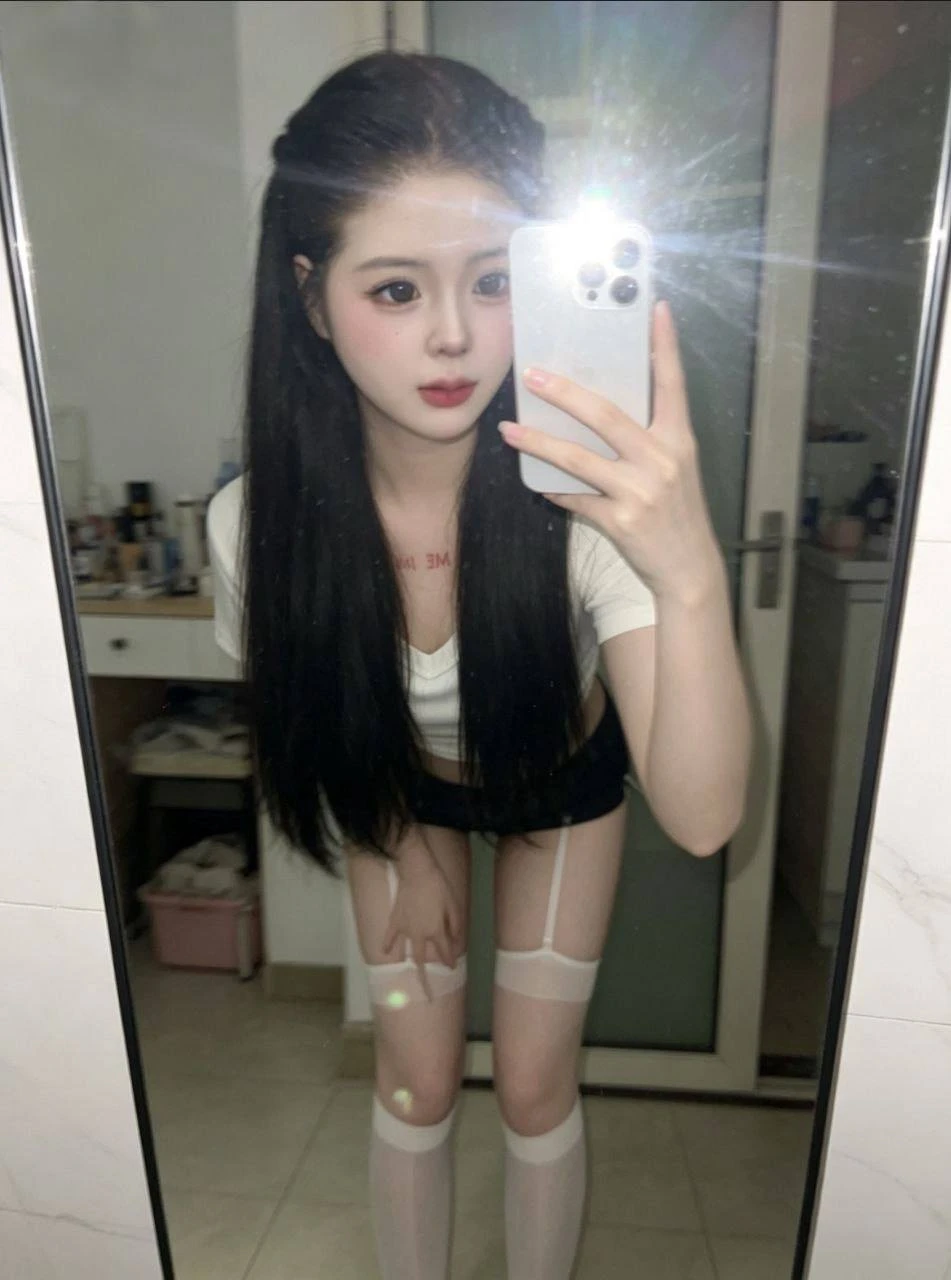 小慕瑶生活照(2)