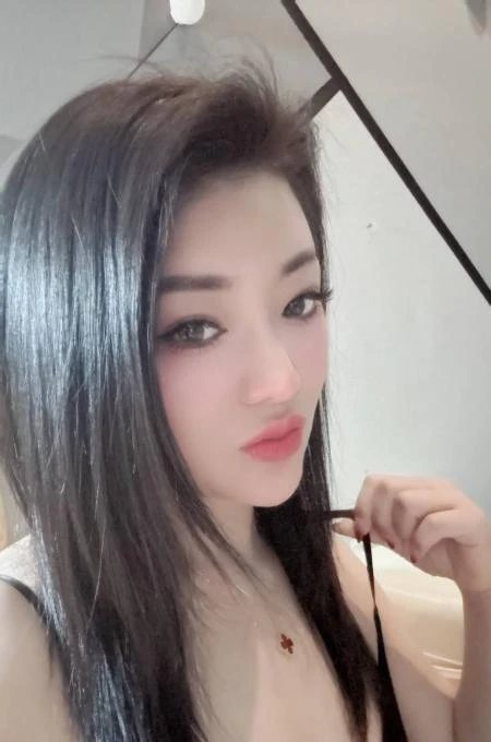 南汐生活照(1)