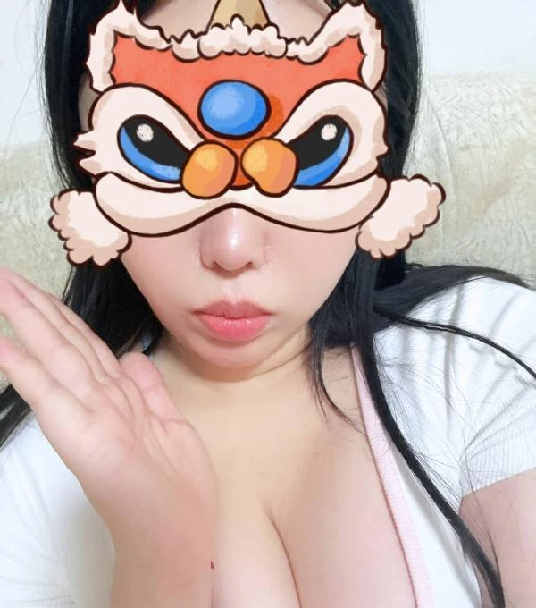 性价比大奶子姐姐生活照(1)