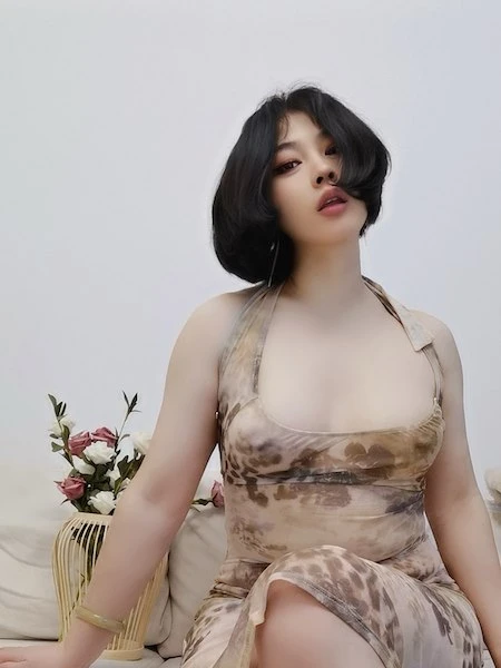 大波欲姐生活照(1)