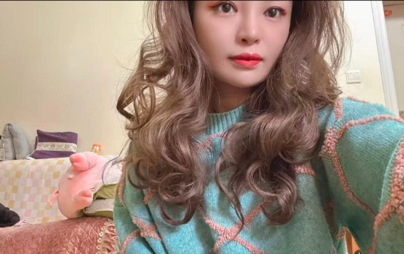 曼曼生活照(2)